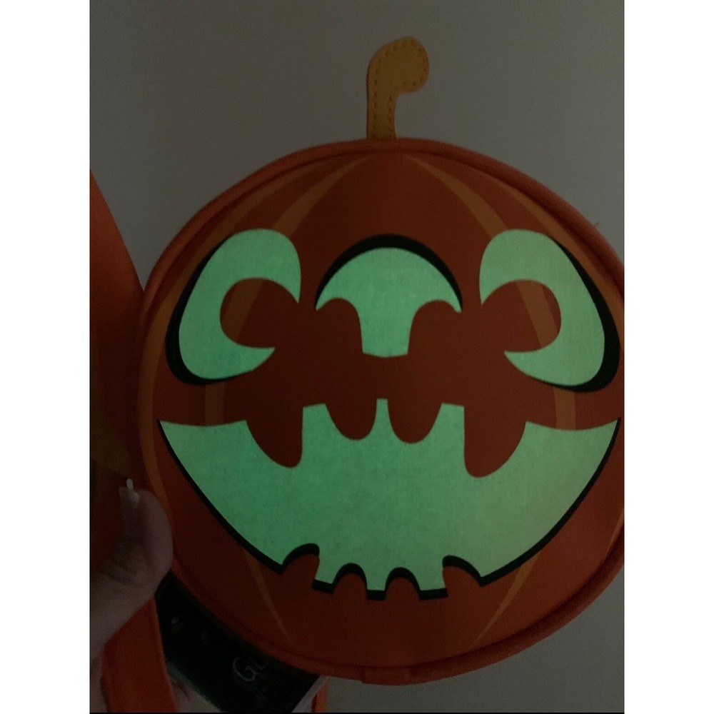 Disney Bioworld Stitch Pumpkin Jack O Lantern Glow In Dark Crossbody Purse Bag - Picture 5 of 5